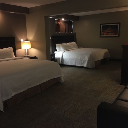 Express By Canad Inns Winnipeg Buitenkant foto